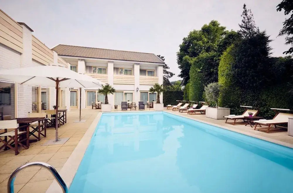 Badhotel Renesse - Général