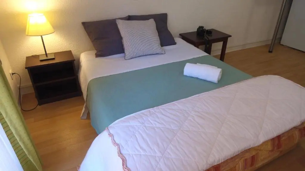 VVF Sud Aveyron, Brusque - Chambres
