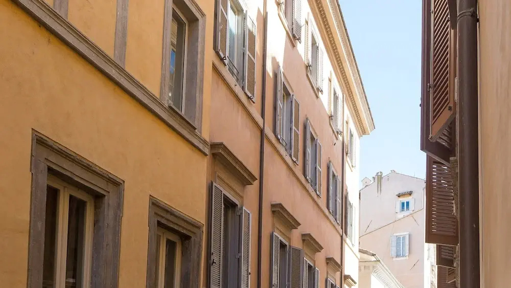 Rental in Rome Falegnami