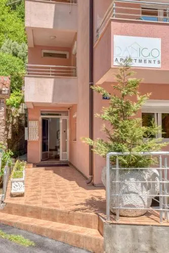 Apart House Danigo