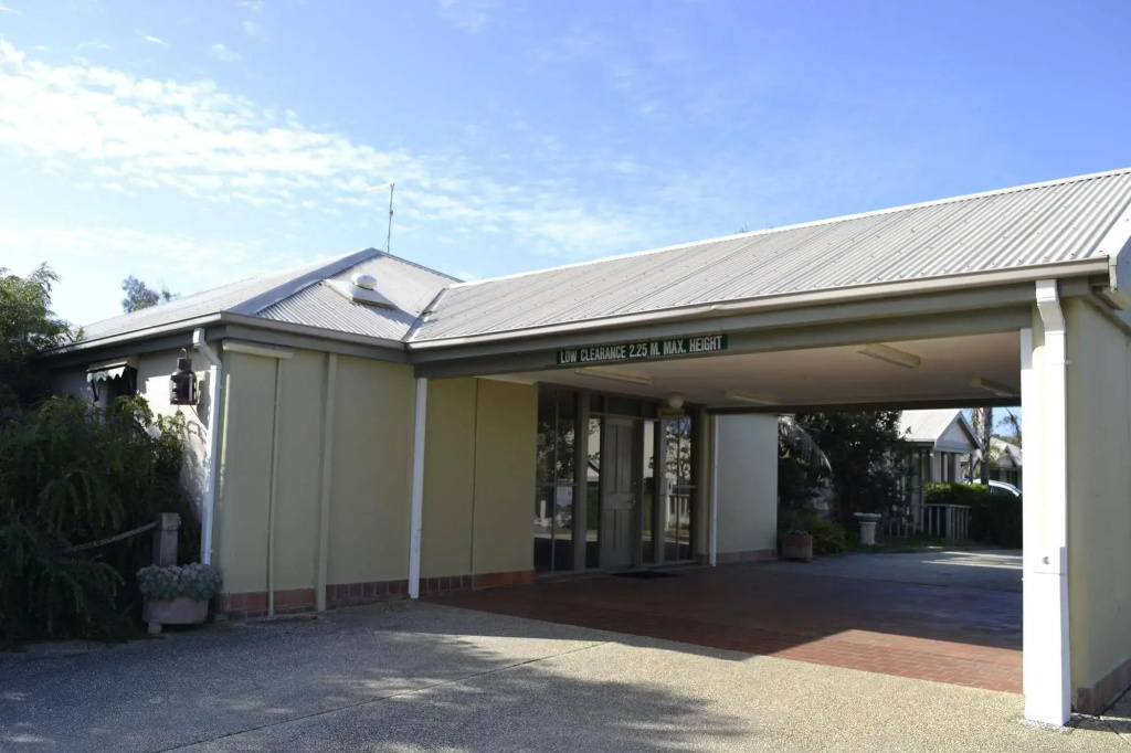 Lightkeepers Inn Motel