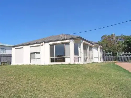 ORSO1O - Water View House