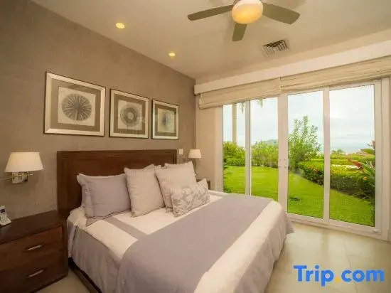 3 Bedrooms Apartment