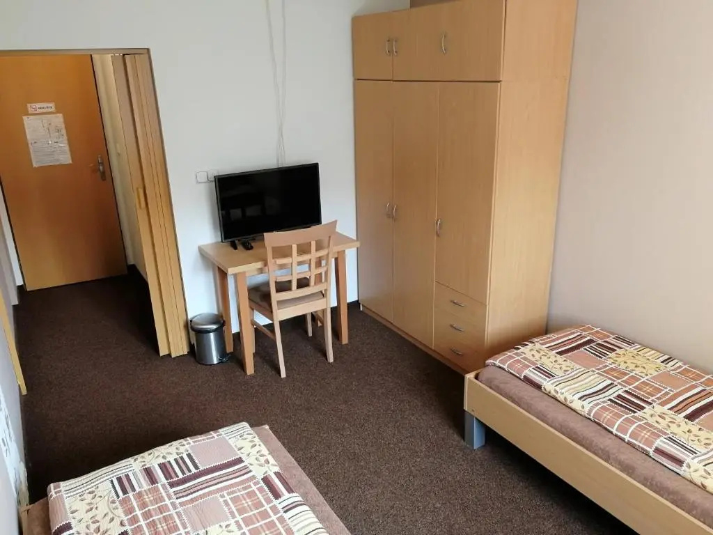 Vzdělávací Středisko a Hotel - Chambres