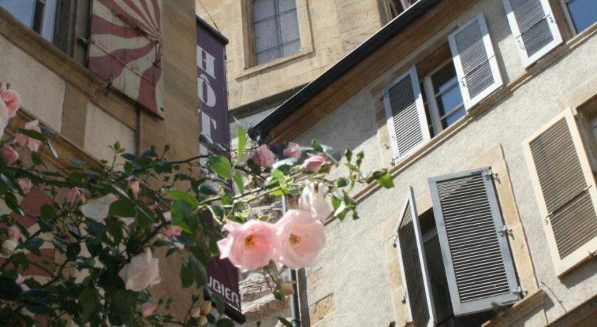 L'AUBIER Café-Hôtel Neuchâtel by null