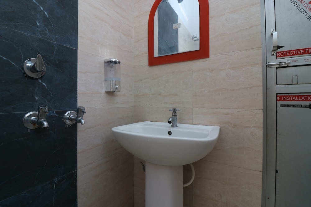 Lummj Guest House