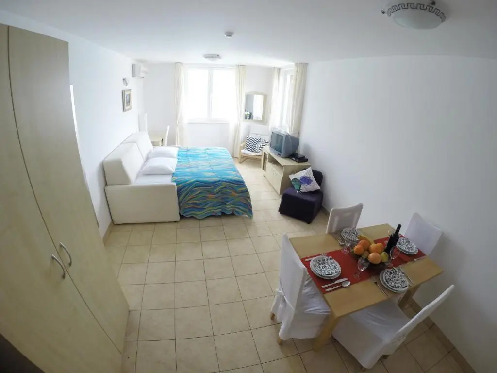 Superior Apartment