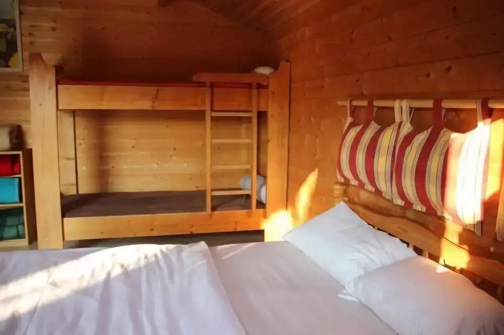 Chalets Etape du Camping Le Bivouac