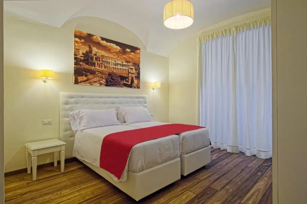 Deluxe Double room (full double bed)