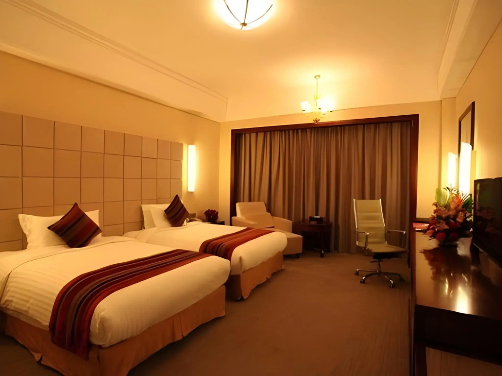 Putian Haiyuan International Hotel - фото 3
