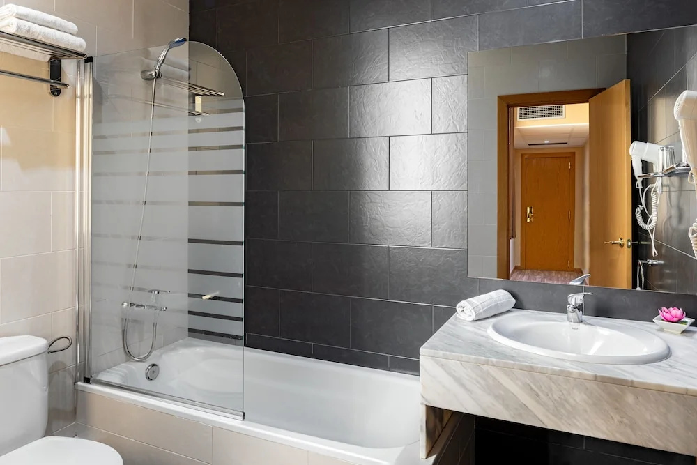 1 Bedroom Standard Double room (full double bed)