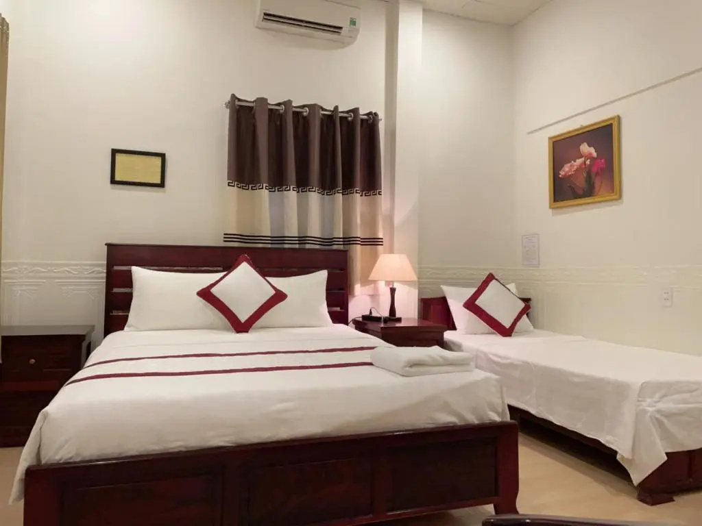 Standard Triple room with balcony