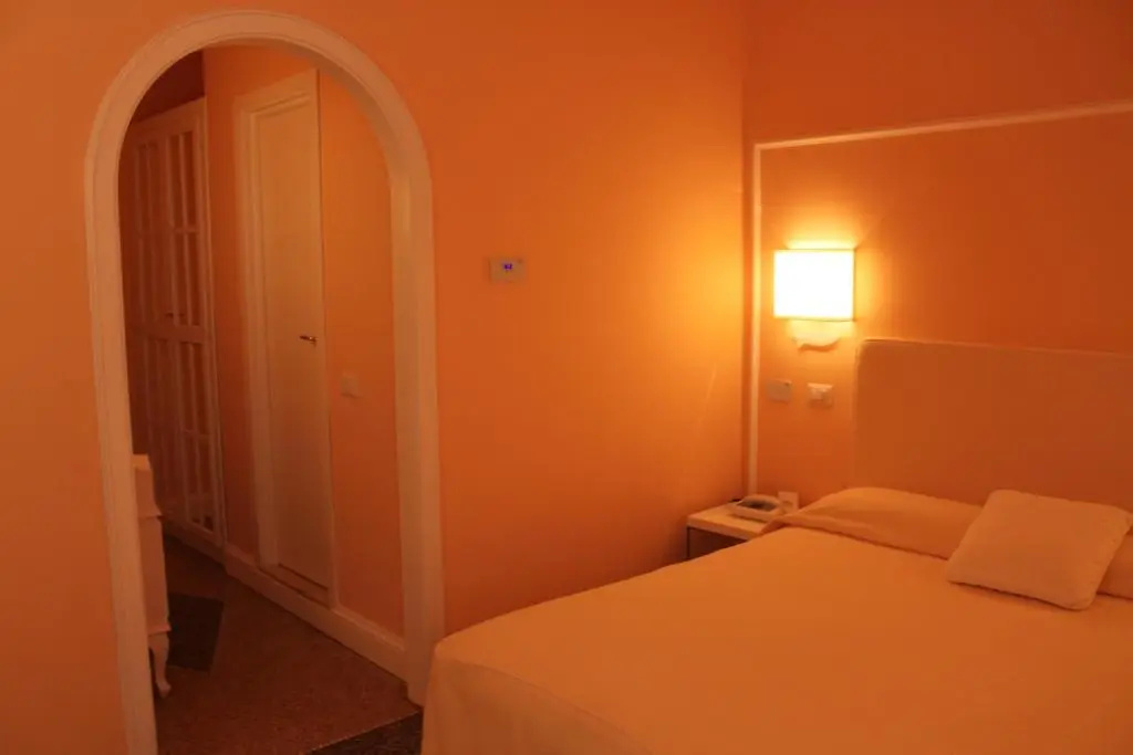 HH Hotel Helvetia - Chambres