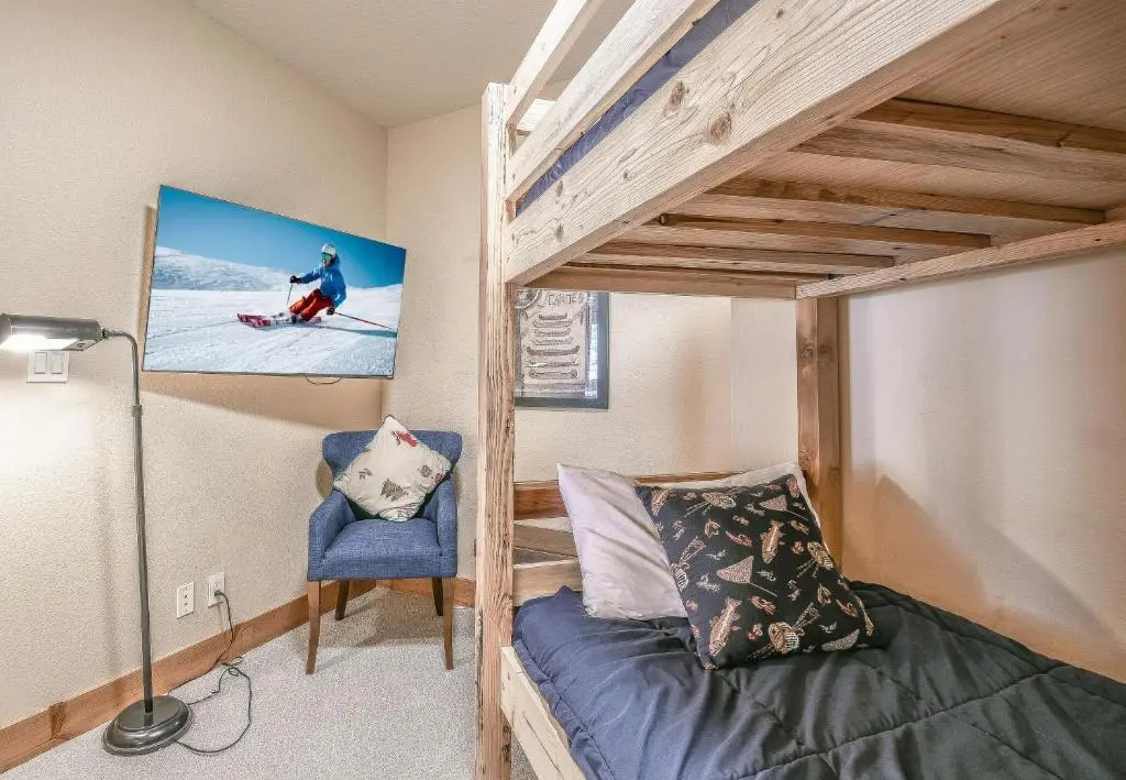 4 Bedrooms Standard room