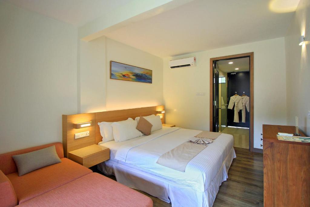 Bubu Long Beach Resort