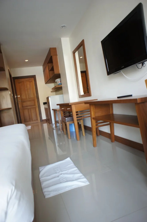 Superior Double room with balcony (full double bed)