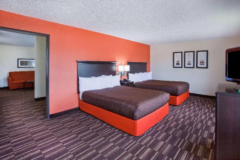 AmericInn by Wyndham Sartell - Chambres