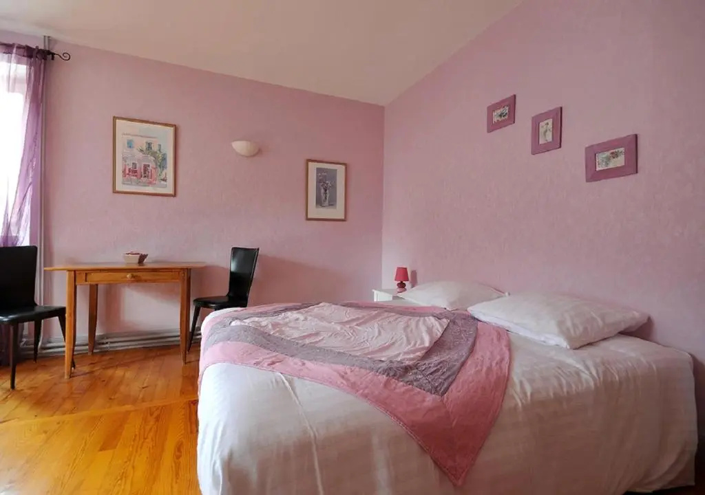 Standard Double Family room (full double bed)
