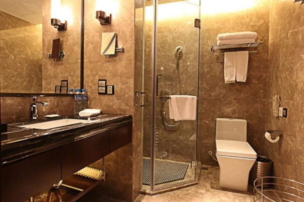 Jitang Kaiyuan New Century Hotel - фото 8