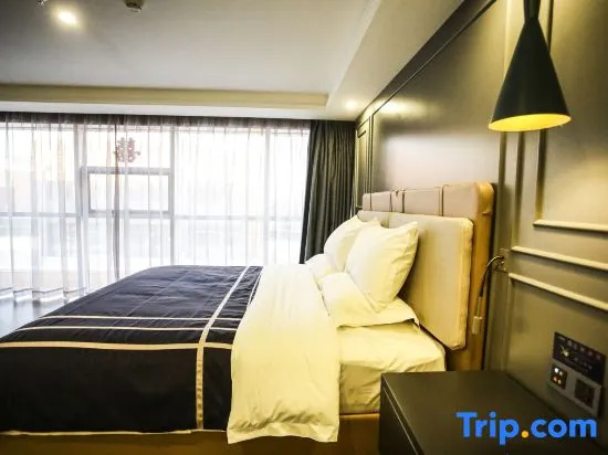 Premium Double room (full double bed)
