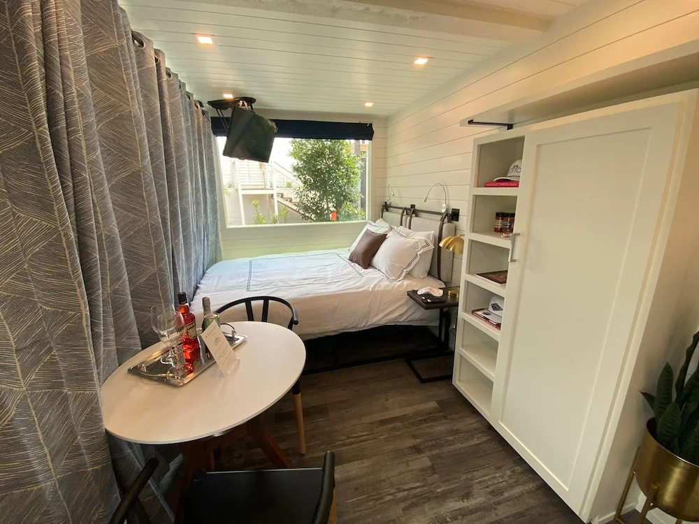 Standard room with balcony
