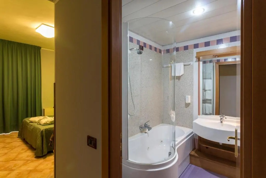 Roy Hotel - Chambres