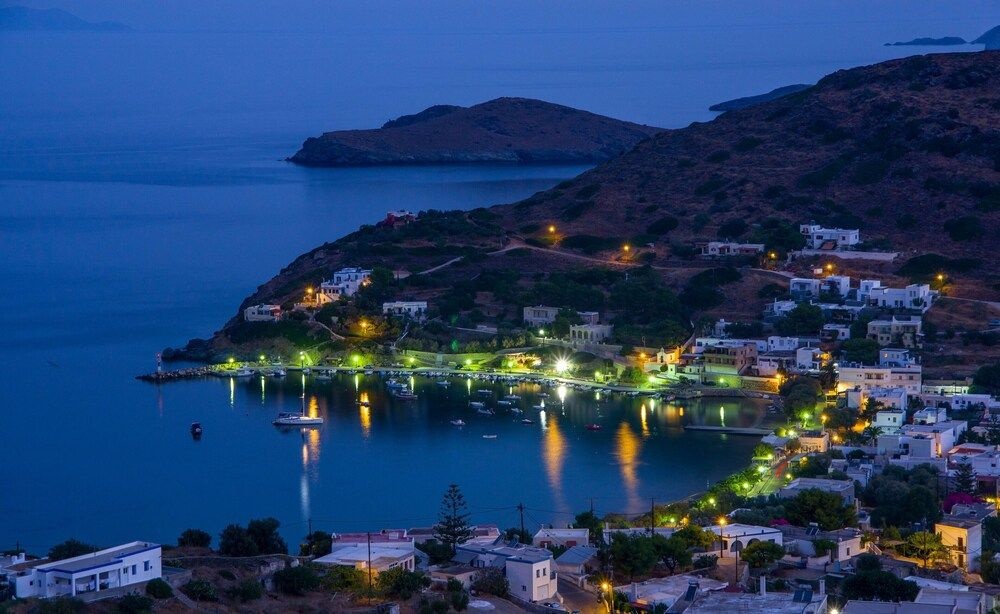 Beach & Waterfront