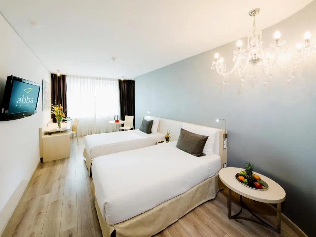 Double abba room (twin beds)