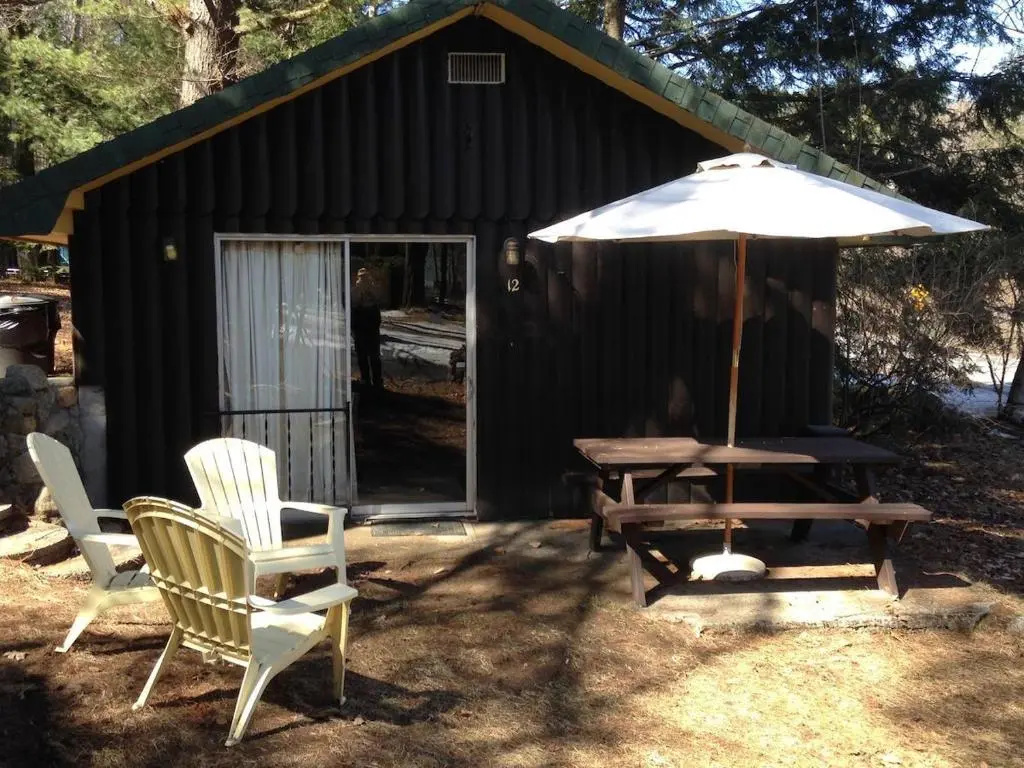 2 Bedrooms Cottage