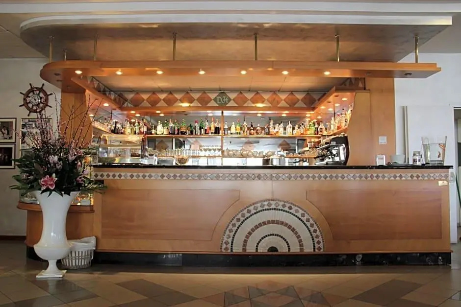 Demy Hotel — 2
