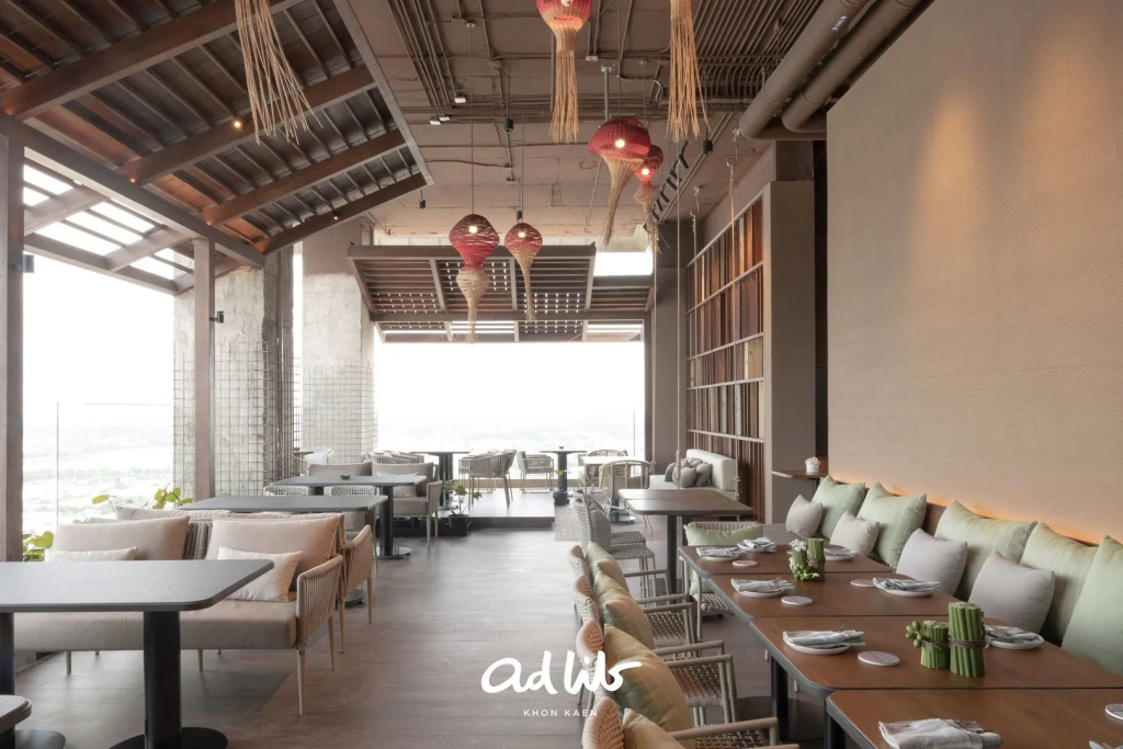Food & Beverage