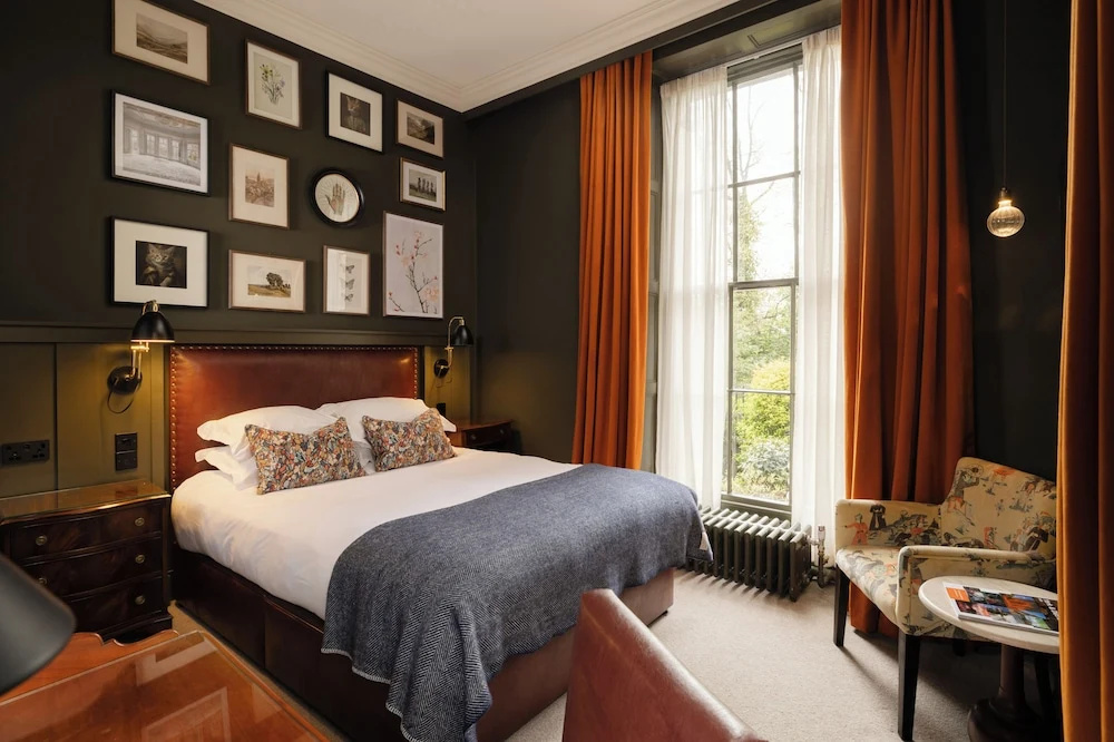 The Churchill Hotel image General