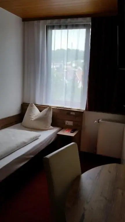 Hotel Alte Krone - Chambres