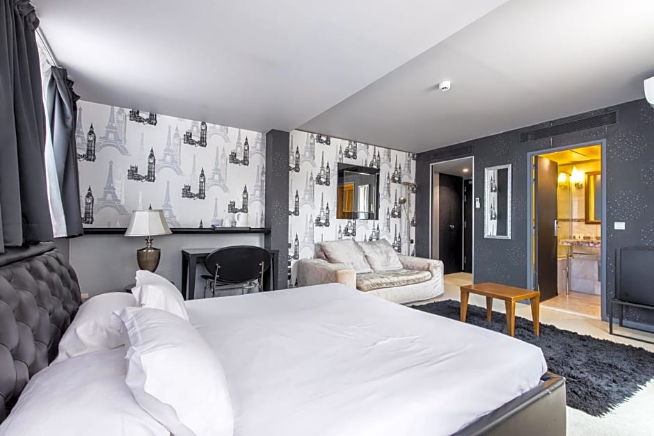 Le Pera Hotel 103