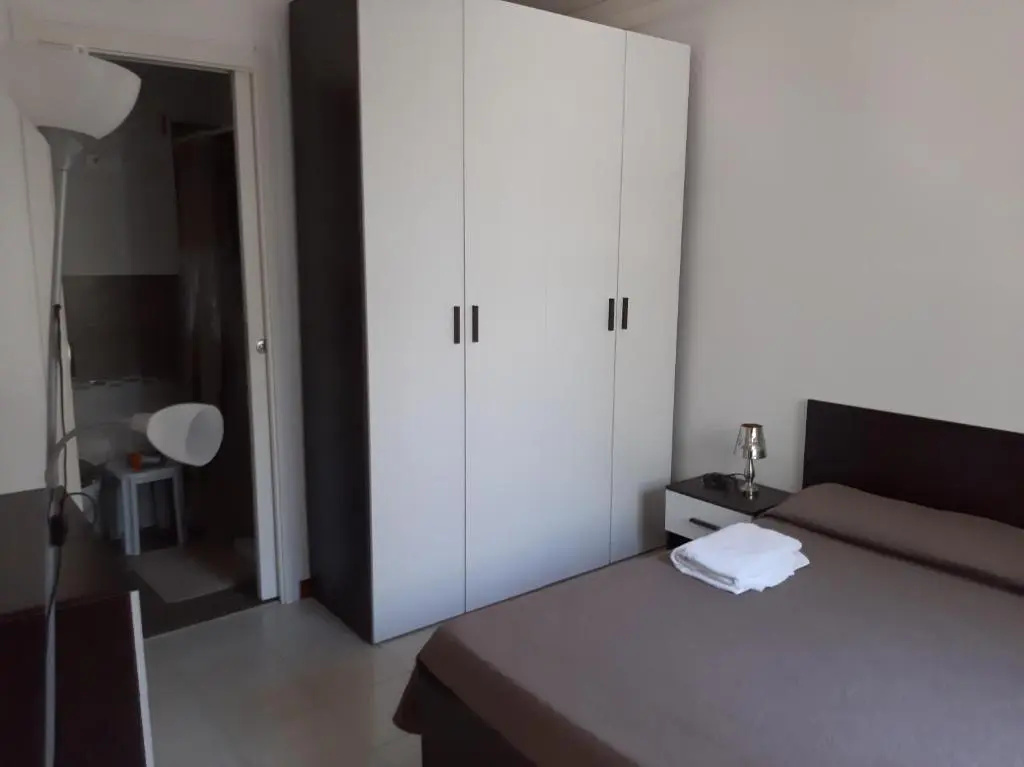Standard Double room with garden view (full double bed)