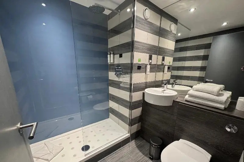 Village Hotel Glasgow - Chambres