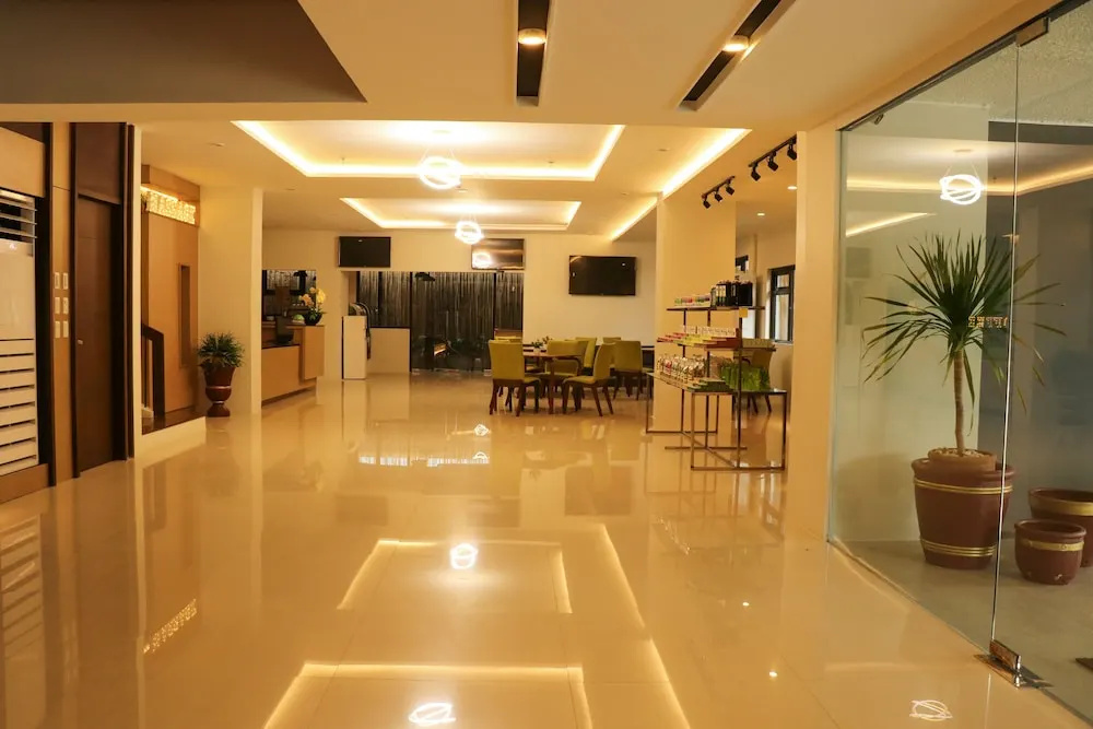 Hotel photo 8