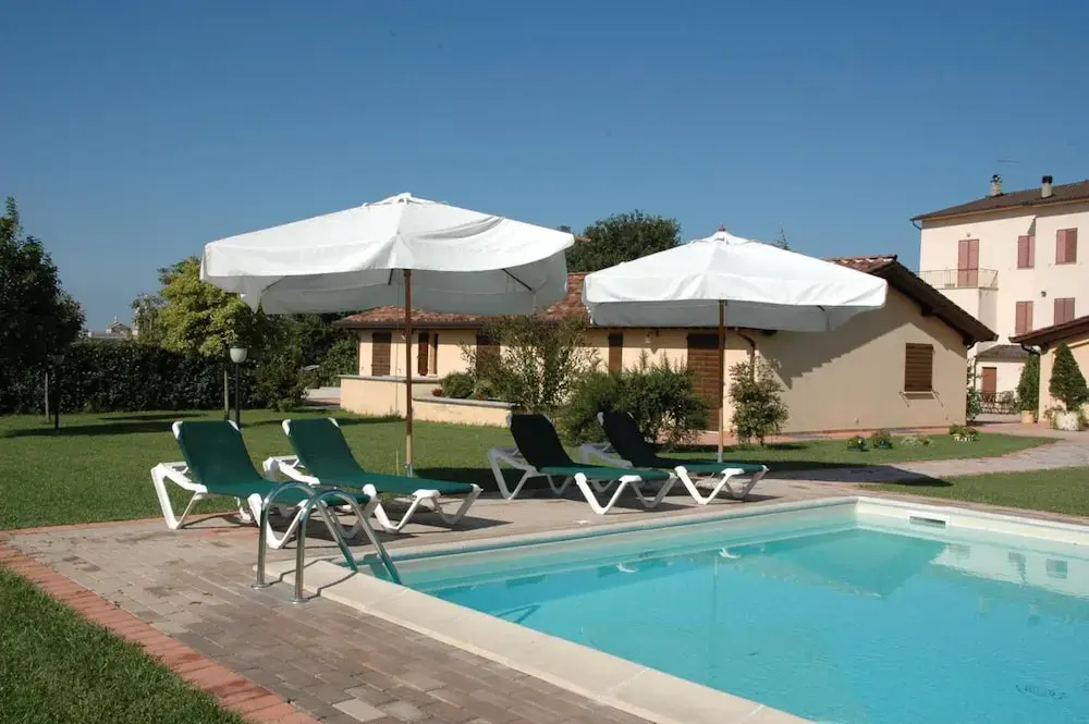 Hotel photo 12
