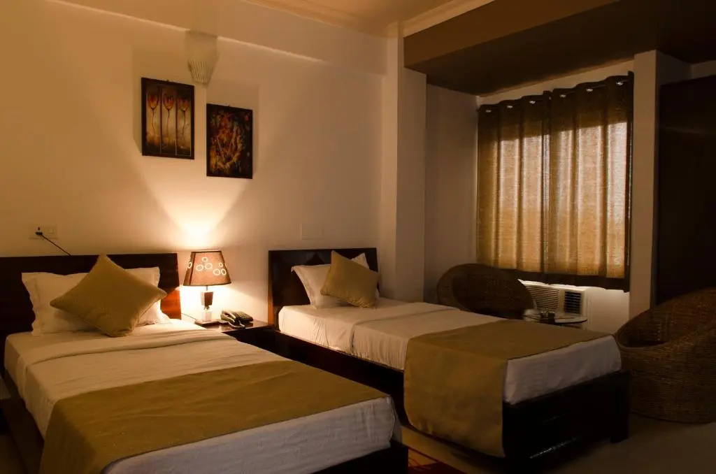 Deluxe Double room (twin beds)