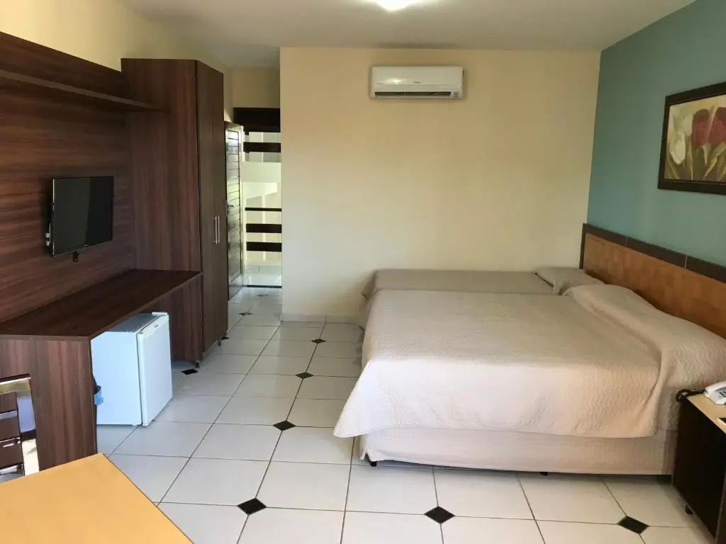 Deluxe Double room (full double bed)