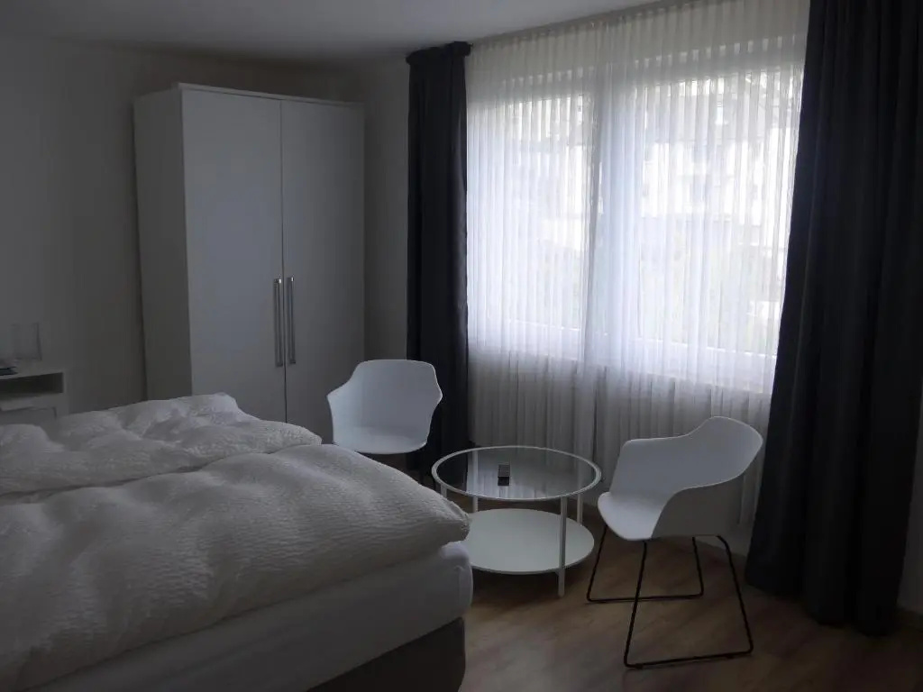 1 Bedroom Apartment with balcony