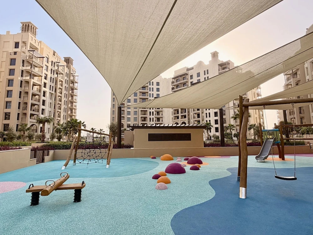 Chic MJL Retreat Steps to Souk Madinat Burj Al Arab