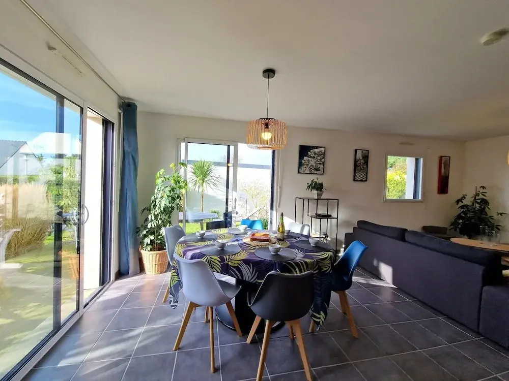 Afficher la photo 6 — Modern House Near the Coast
