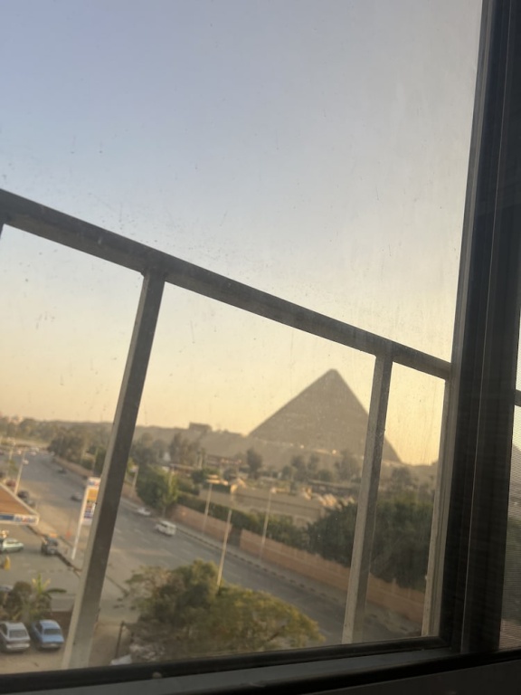Guest House Paradise Top Roof Pyramids View