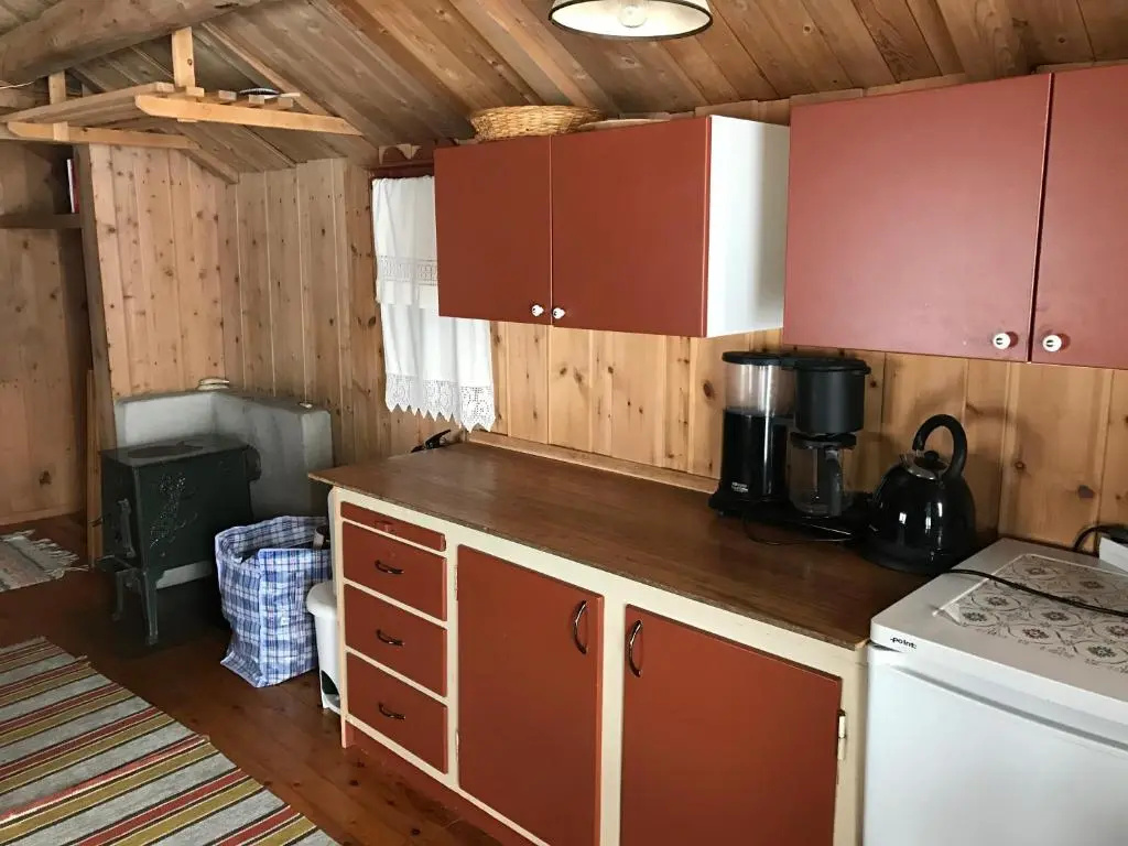 2 Bedrooms Cottage