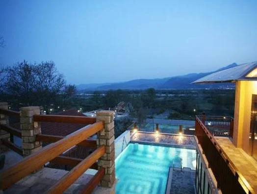 Balcony & Terrace