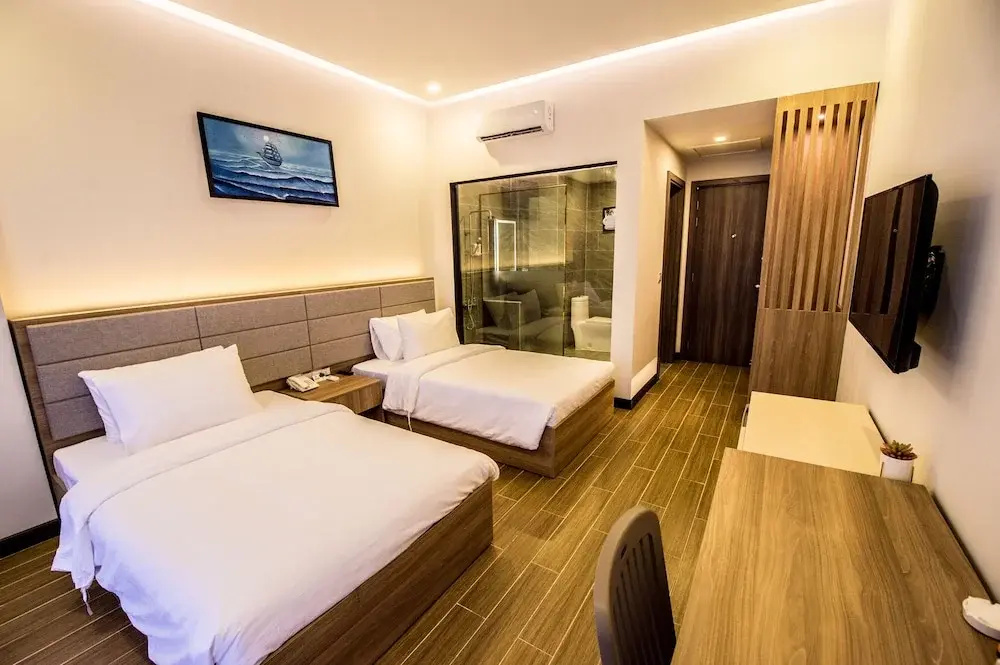 Deluxe Double room with pool view (twin beds)