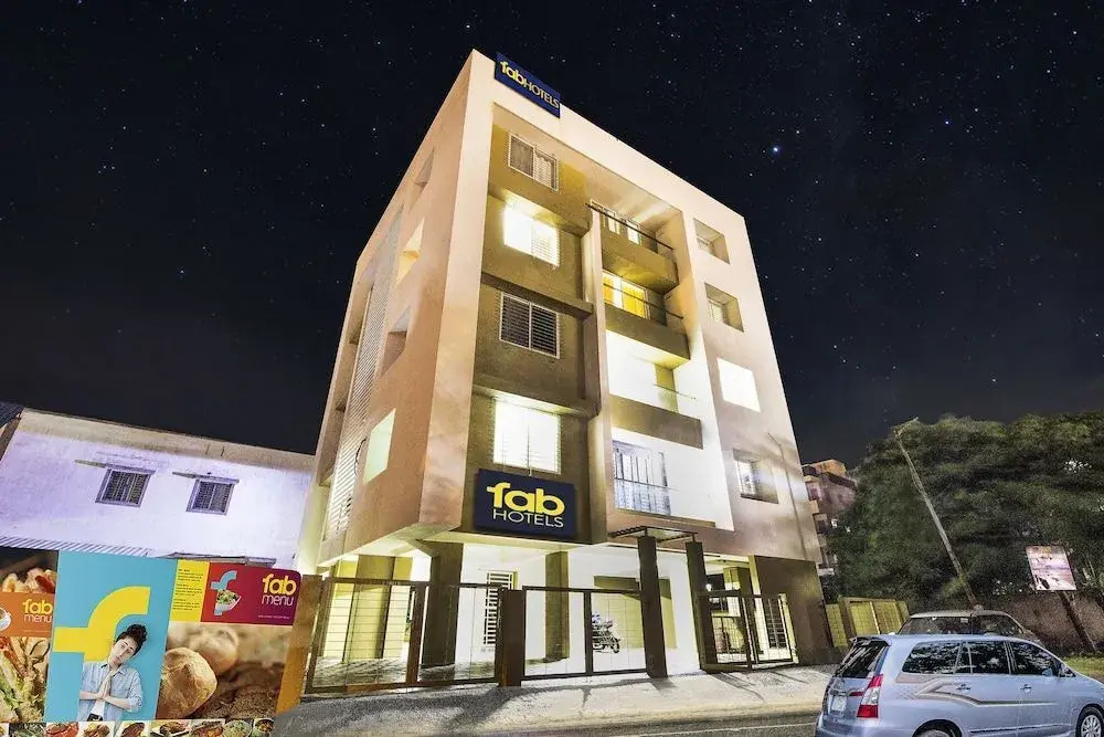 House Khas Suites by FabHotels