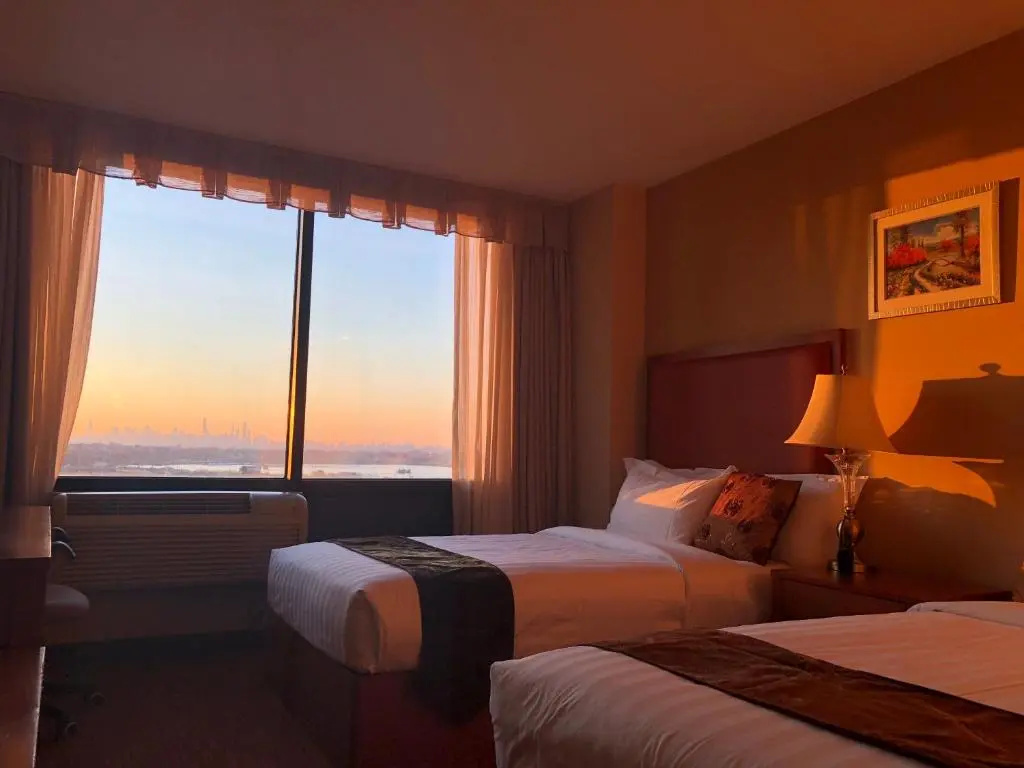 Ramada by Wyndham Flushing Queens - Chambres