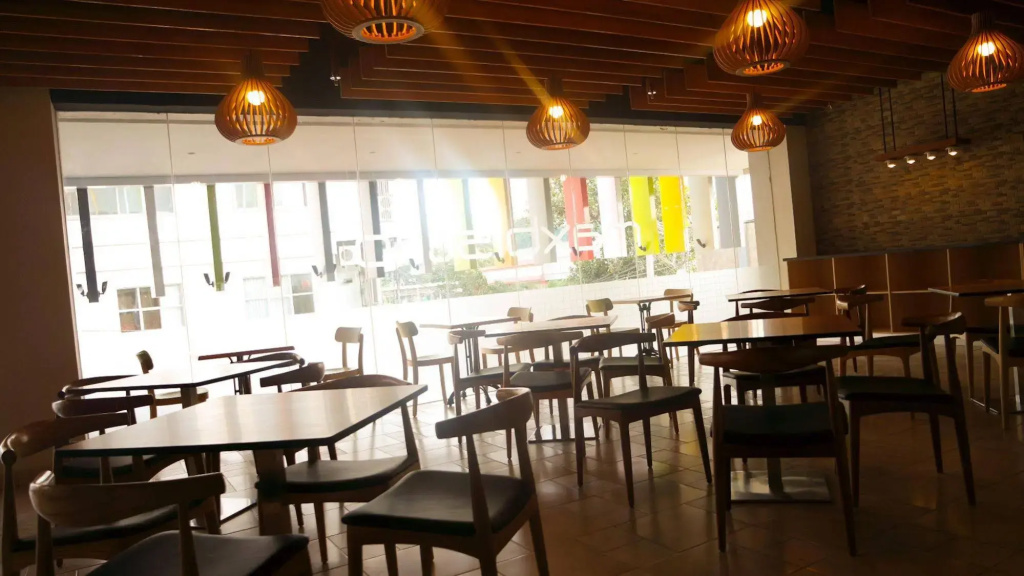 MaxOne Hotels at Pemuda - Général